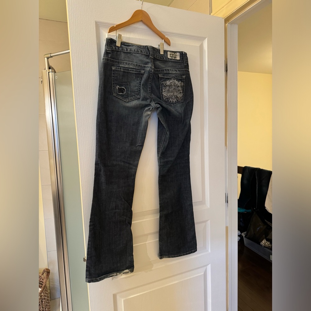 Women’s guess jeans